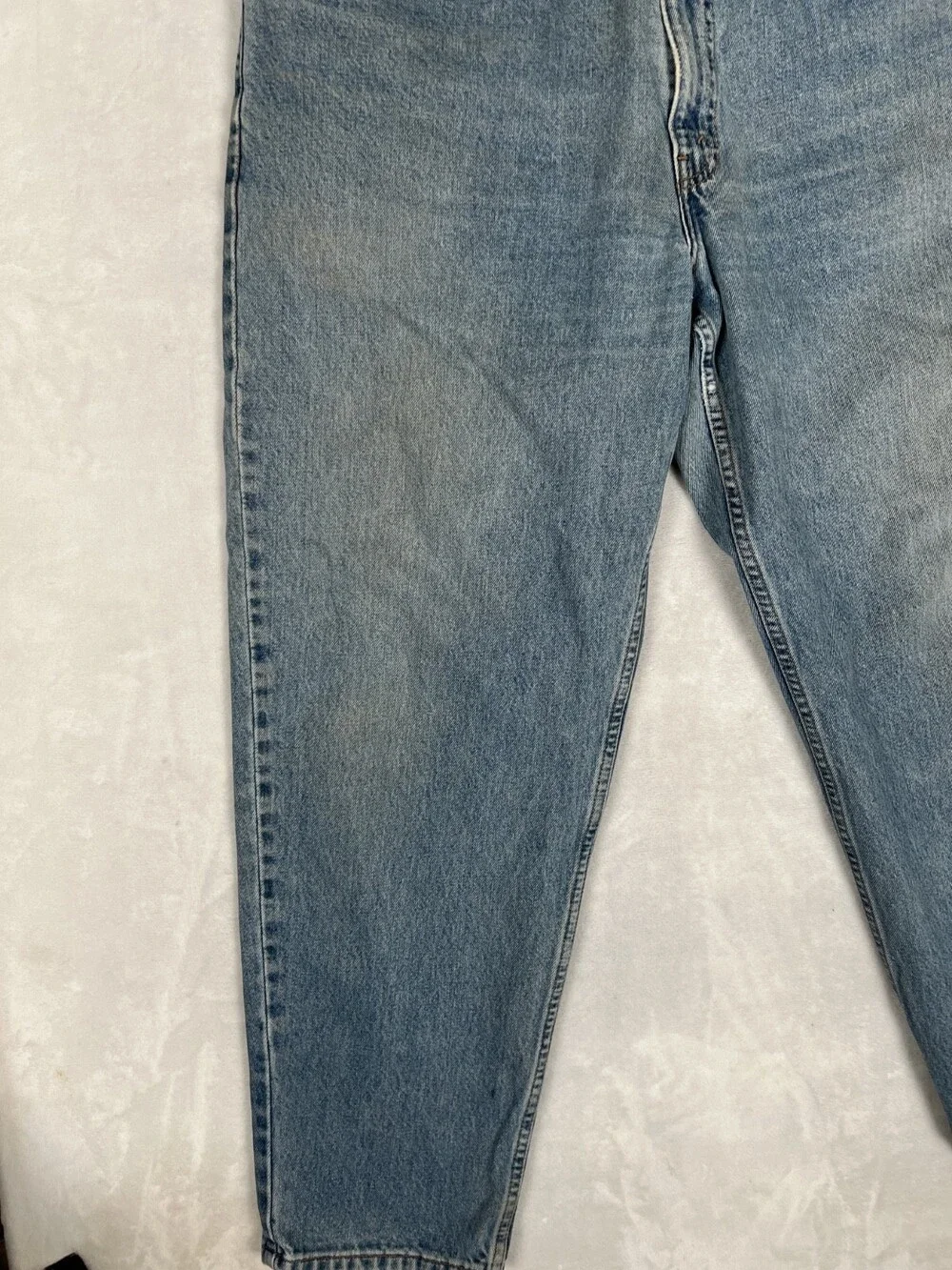 Levis some stains